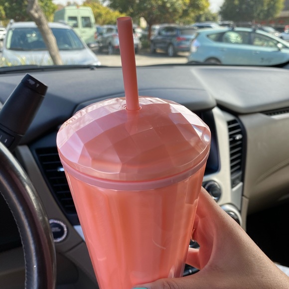 Pink Pearl Starbucks Cup - Picture 4 of 4